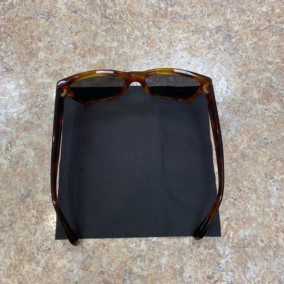 The Row x Linda Farrow Sunglasses - Picture 2 of 8